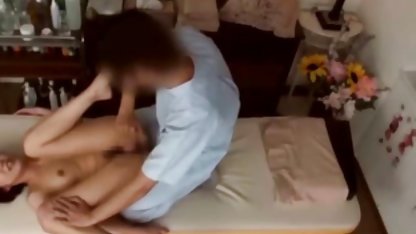 به از راه بدر کردن سکس ل او و خورد دیک خود را, این